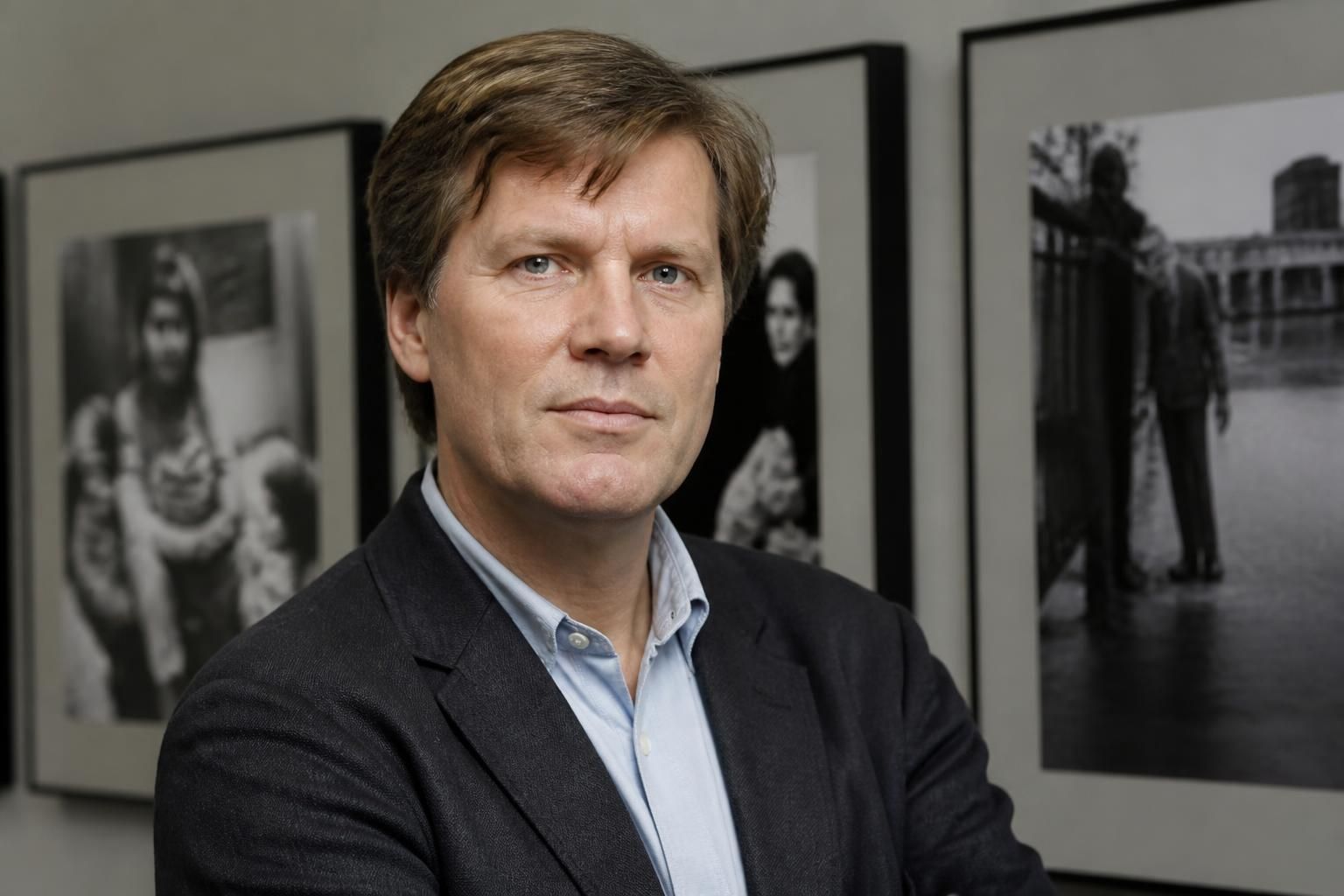 découvrez l'interview de clément chéroux de la fondation cartier-bresson, qui explique comment la photographie influence en permanence notre perception du monde.