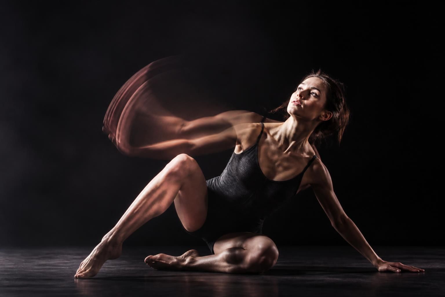 découvrez photodanses, une série captivante explorant la symbiose entre danse et photographie à travers les épisodes 1 à 3. plongez dans un univers où le mouvement artistique rencontre la capture visuelle.